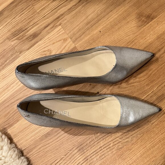 Chanel | Silver Pumps | Heels Shoes size 40.5 / 9.5 - Picture 4 of 15
